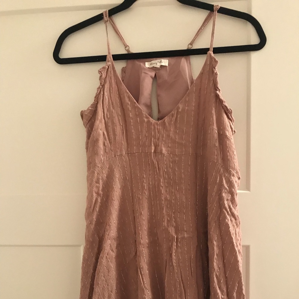 DRESS